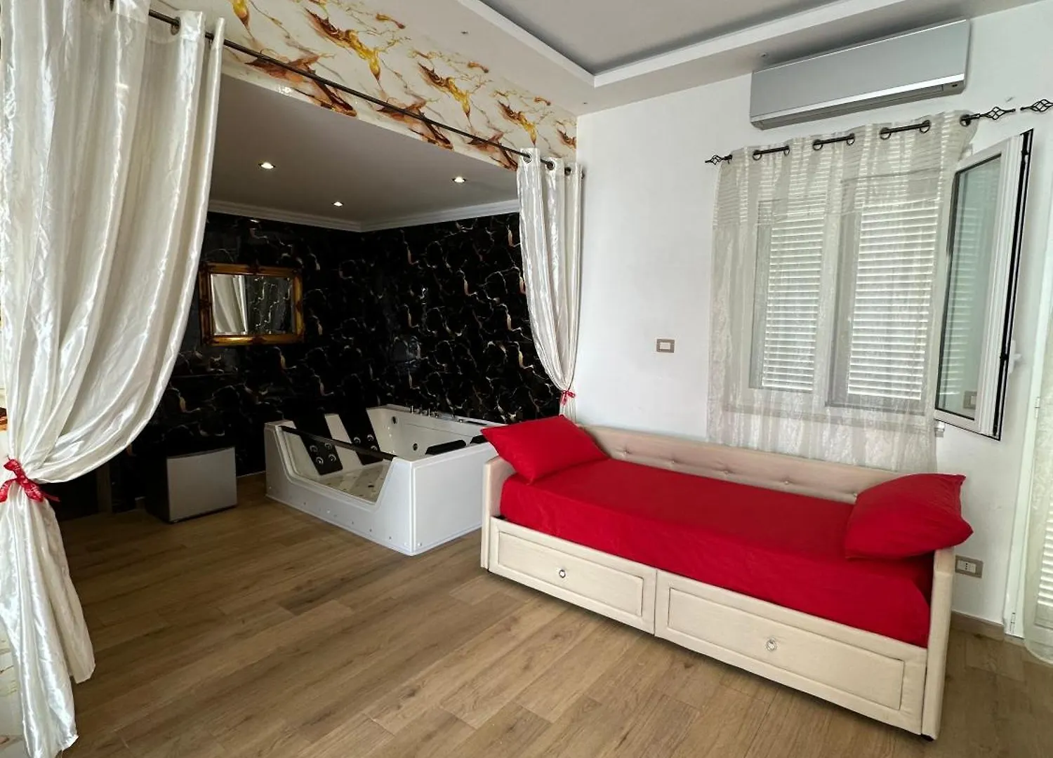 Suite Mon Amour - Bari Italien