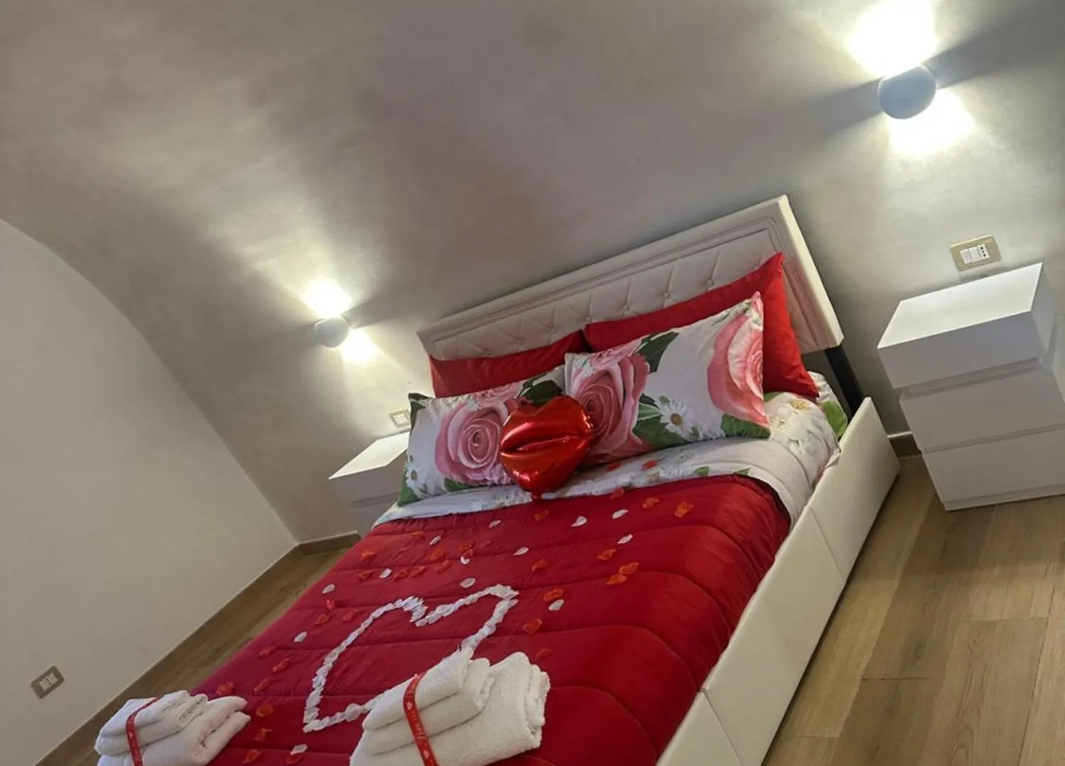 Suite Mon Amour - Bari 0*,  Italien